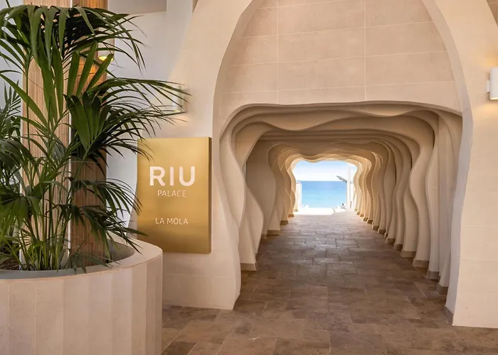 Hotel Riu Palace La Mola